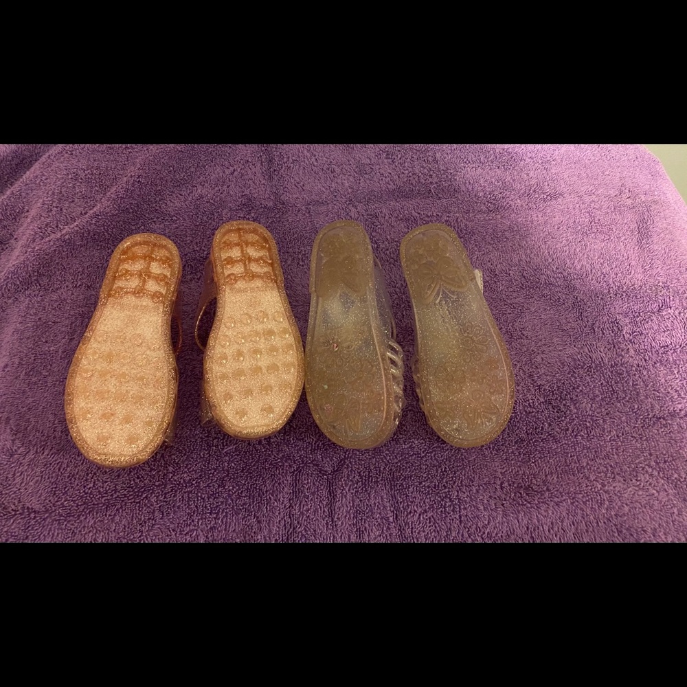 Girls size 11 jelly shoes